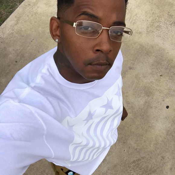 Meet your Posher, Benjamin - Picture 1 of 1